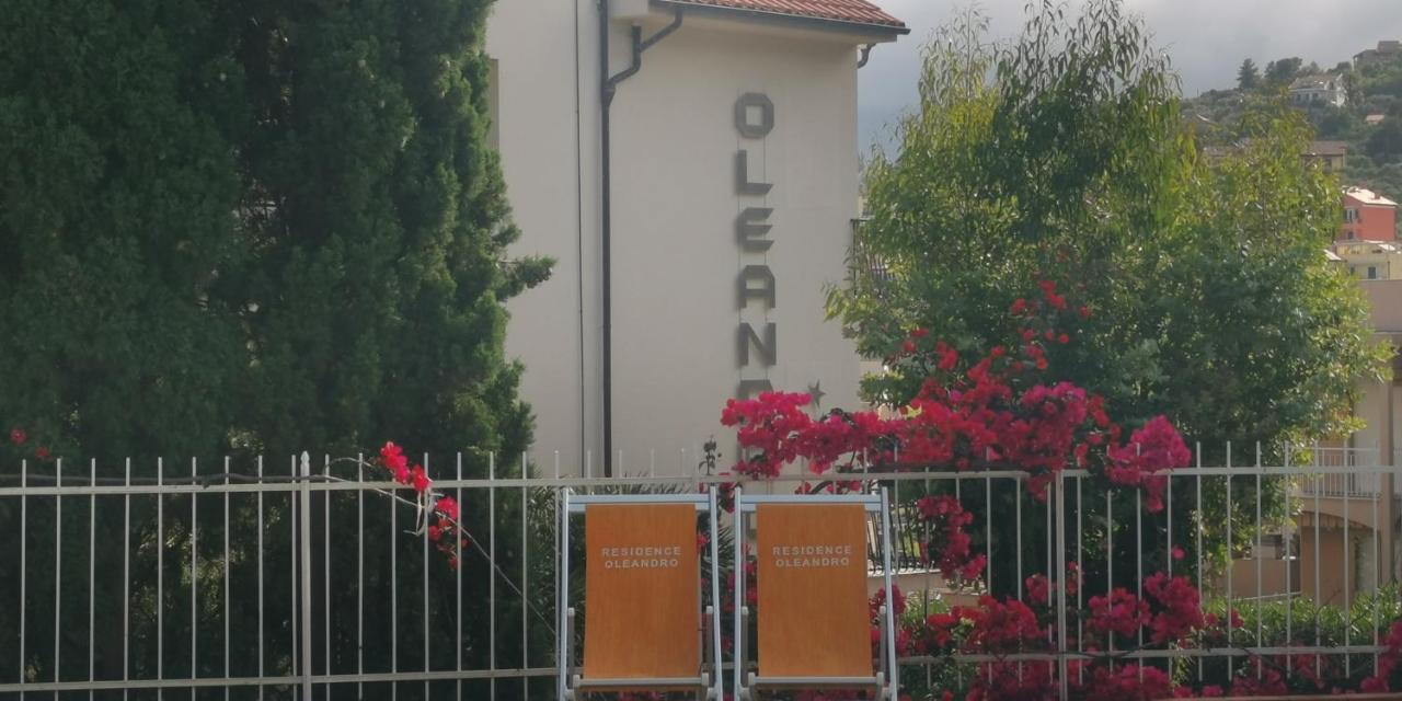 Residence Oleandro Pietra Ligure Exterior foto