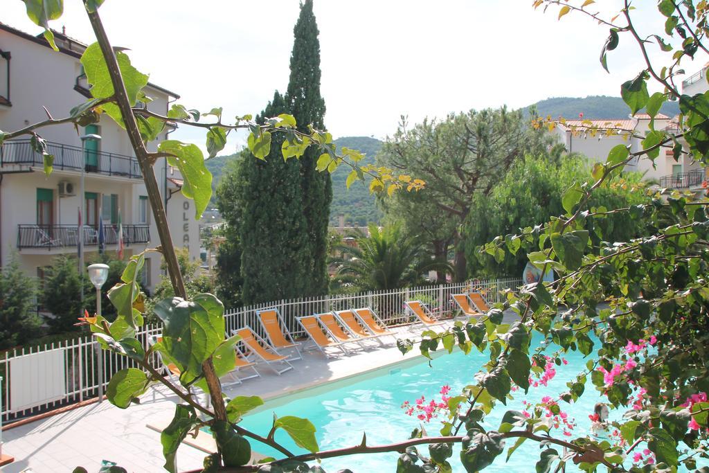 Residence Oleandro Pietra Ligure Exterior foto