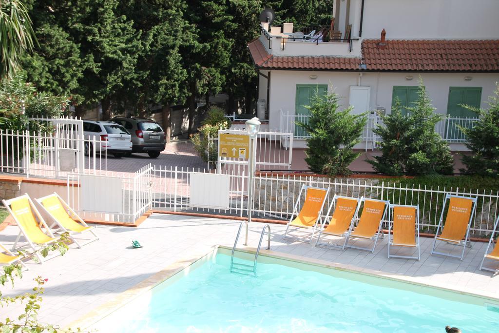 Residence Oleandro Pietra Ligure Exterior foto
