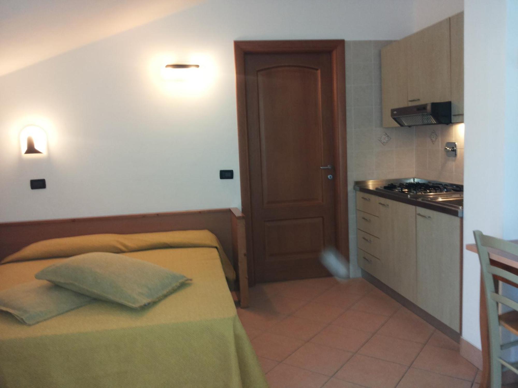 Residence Oleandro Pietra Ligure Quarto foto